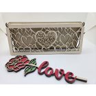 Ajándékdoboz rózsával